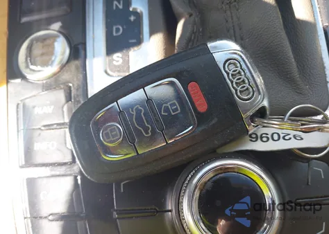 2009 Audi A5 3.2L z USA, uszkodzony, nr VIN WAUDK78T59A030084